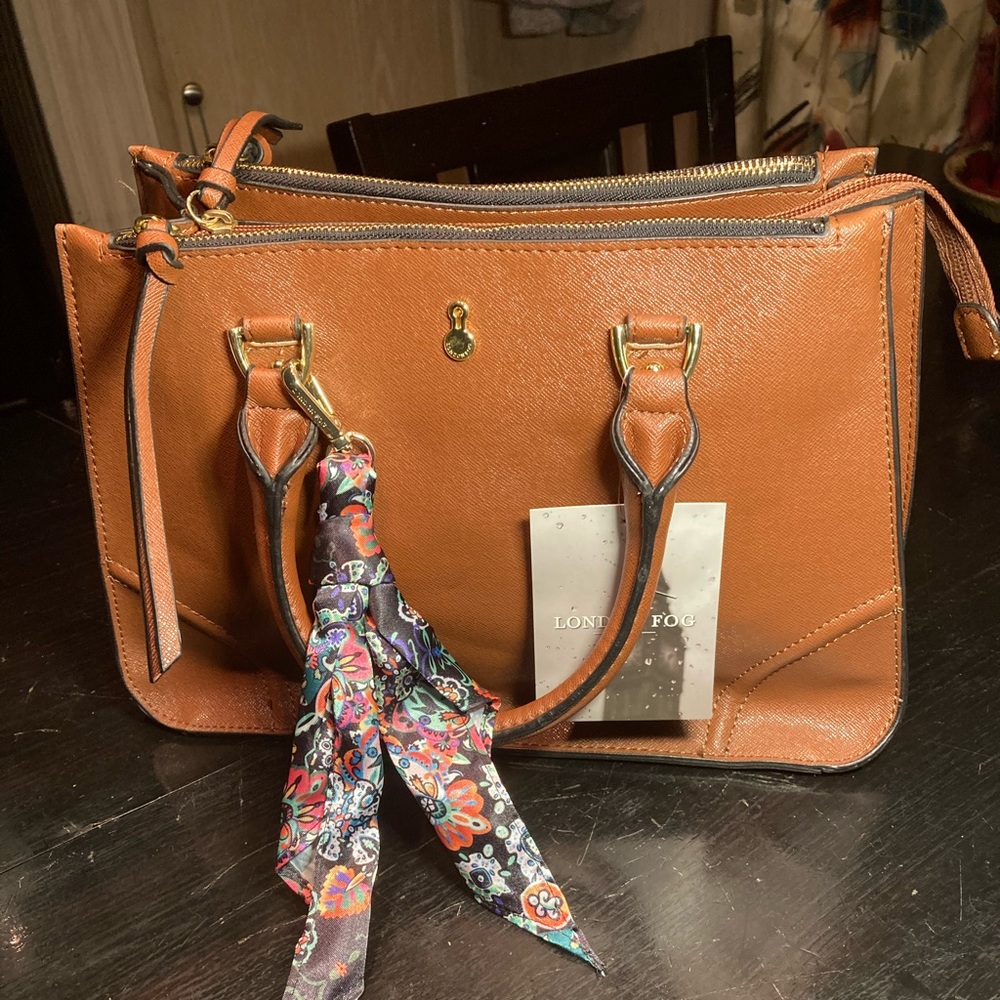 London Fog Purse with strap brand new with Tags